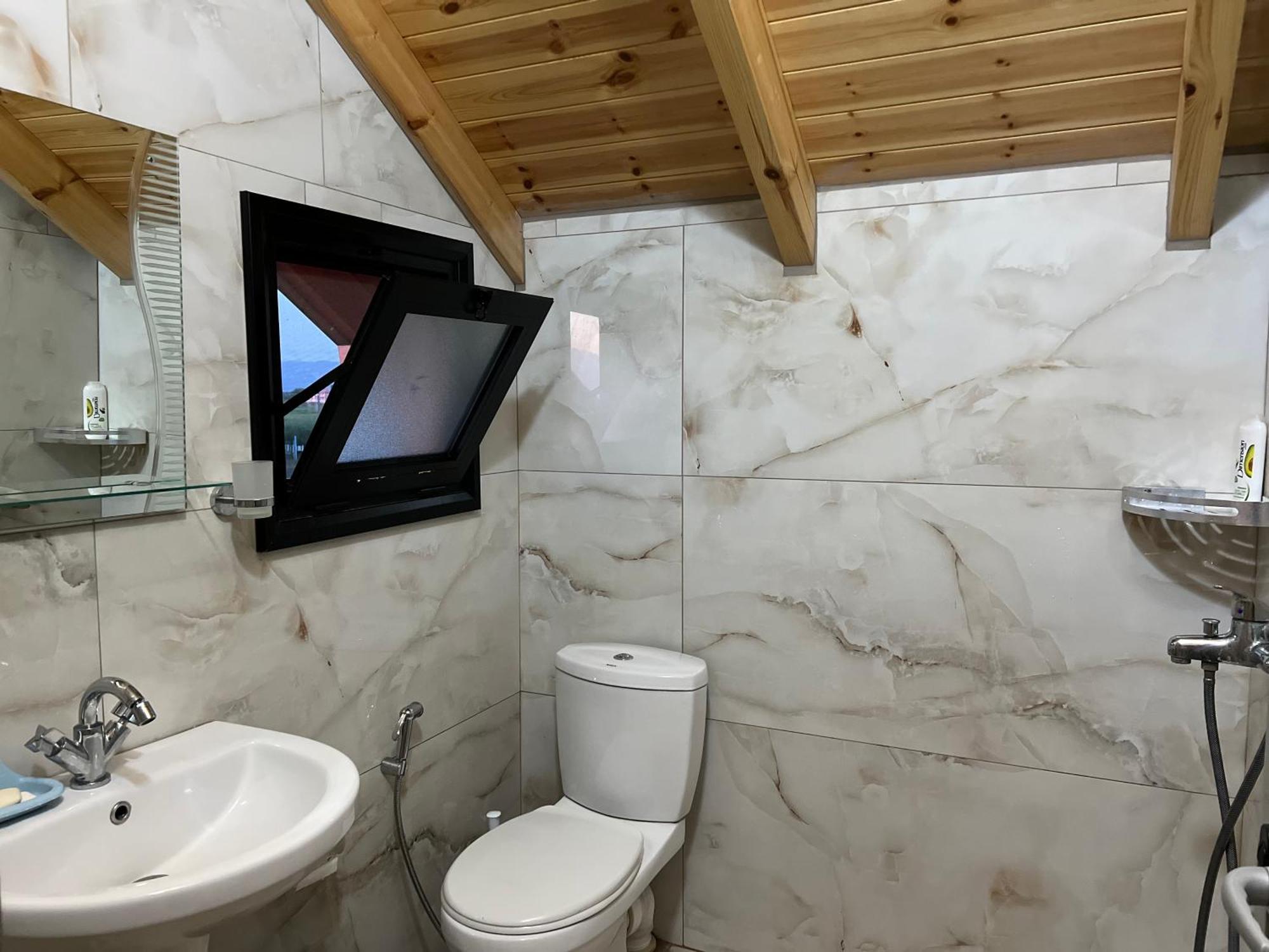 Beni Rooms Tale Lezhe Bagian luar foto